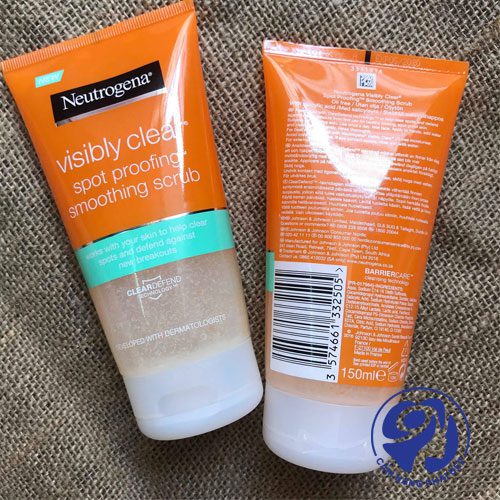 Neutrogena Visibly Clear Spot Proofing Smoothing Scrub